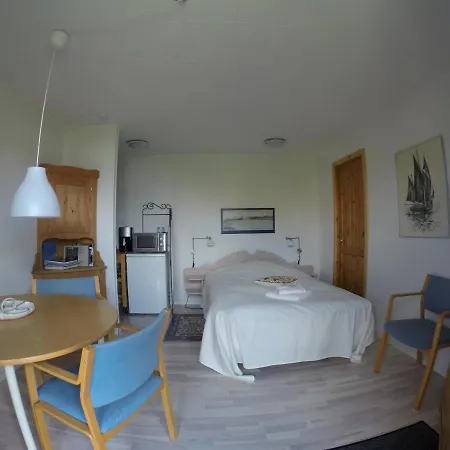 Bed & Breakfast Sydstrandens *